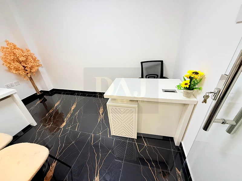 Stylish Office | Direct from Owner | Near to Metro Station64072117320961111