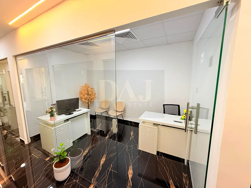 Stylish Office | Direct from Owner | Near to Metro Station64072117320961112