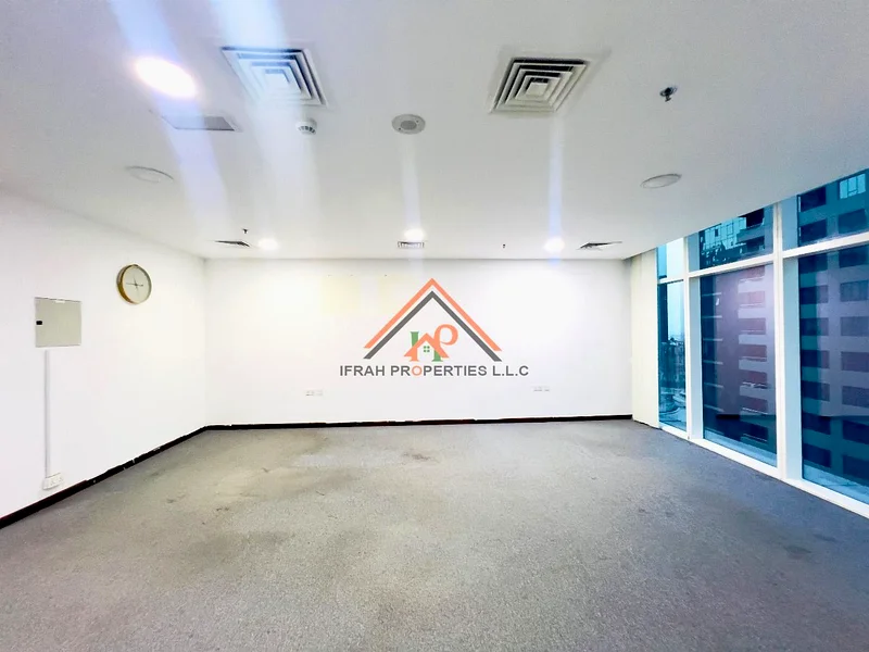 Burj Khalifa View | Vacant | Prime Location64070636536066111