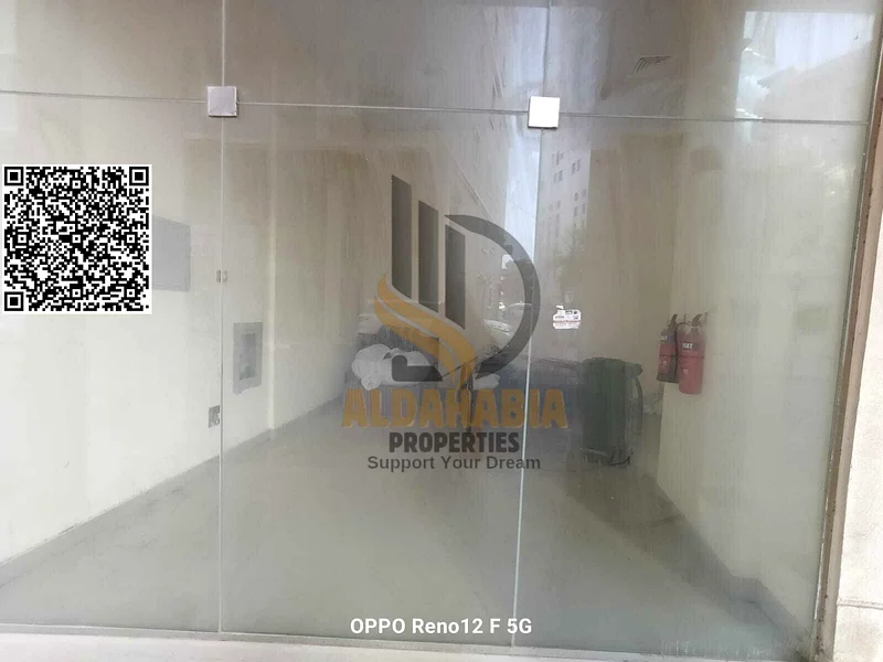 Commercial Space for Rent - Al Rumaila, Ajman** 🏢64073007973635113