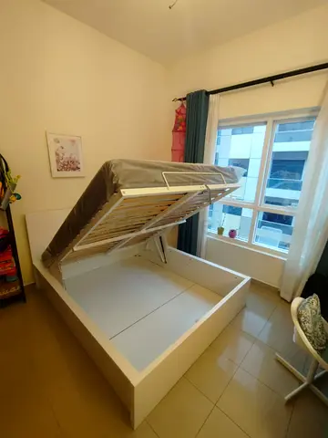 IKEA Malam ottoman king size 180×200cm hydraulic bed frame with IKEA mattress  is available