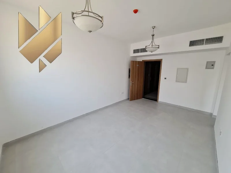 📢 للإيجار السنوي – شقة من غرفة نوم واحدة (أول مستأجر) في المويلح القديمة، الشارقة 🏡✨64196885102849112