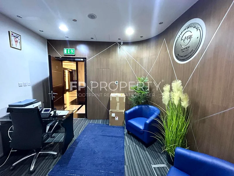 مجهز بالكامل | قريب من المترو | جاهز للانتقال64070073903873114