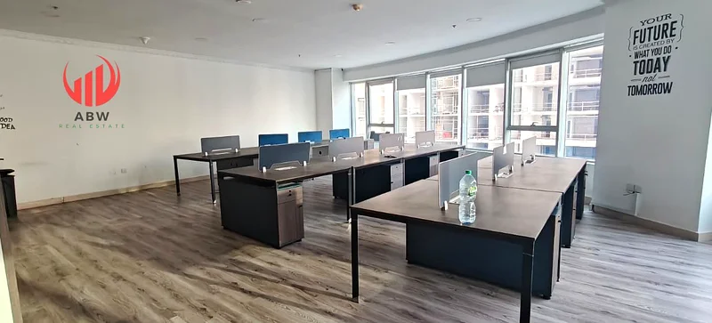 2 Parking Spaces | Prime Location | Vacant Now64068755548545110