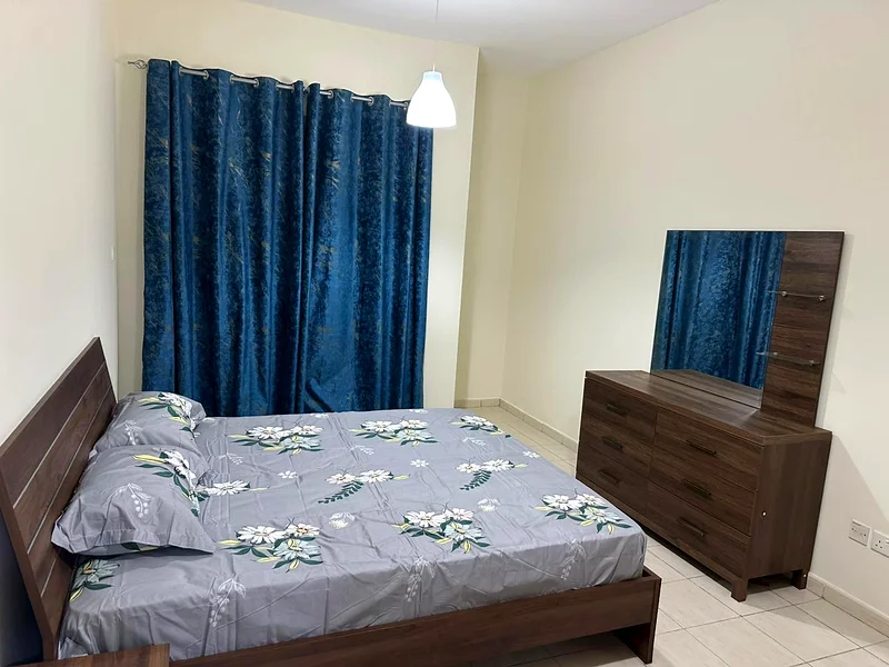 Super Deal## Amazing fully furnished Large BHK only 4000 excluding bills in Emirates cluster_IC64050466626179110