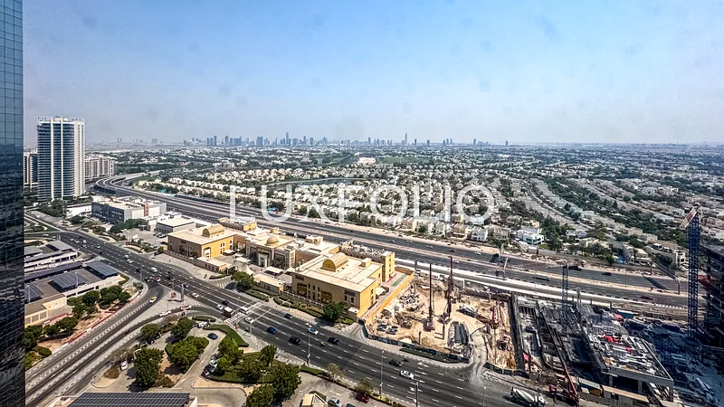 شاغر | خطة مفتوحة | إطلالة على إماريتس ليفينج64071527684993112