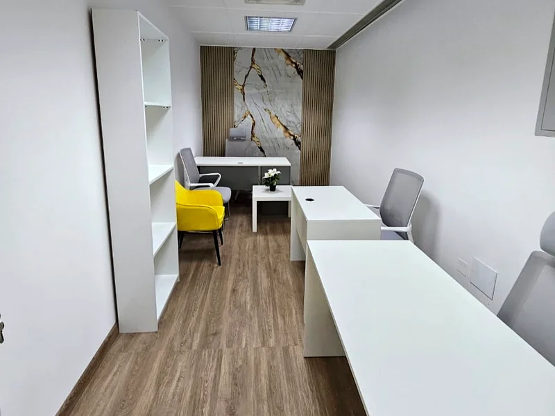 Luxury Office | Flexible Payment | Fully Furnished | Ready to Use64063689942530110