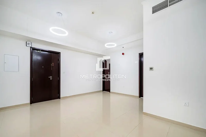 Spacious Layout | Well Managed | Prime Location64163431931905112