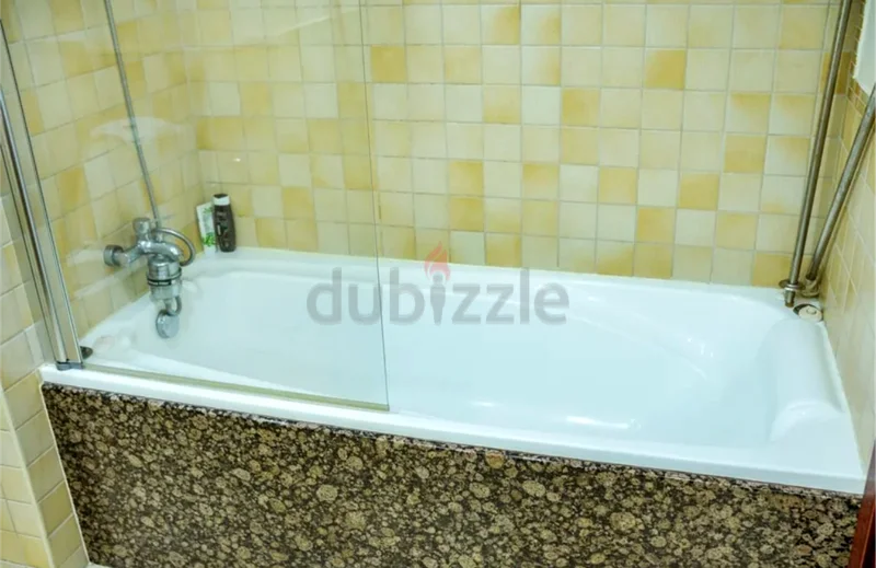 مساحة سرير متوفرة شهريًا64055380985218114