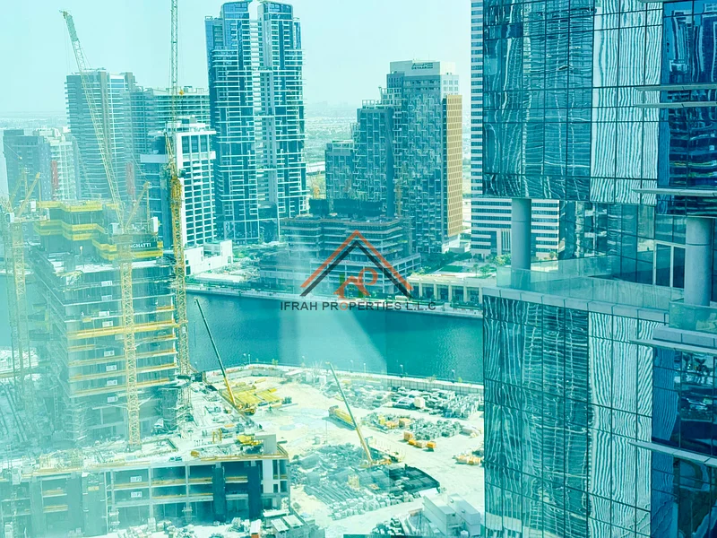 مجهز بالكامل / موقع متميز / شاغر64068652458753113