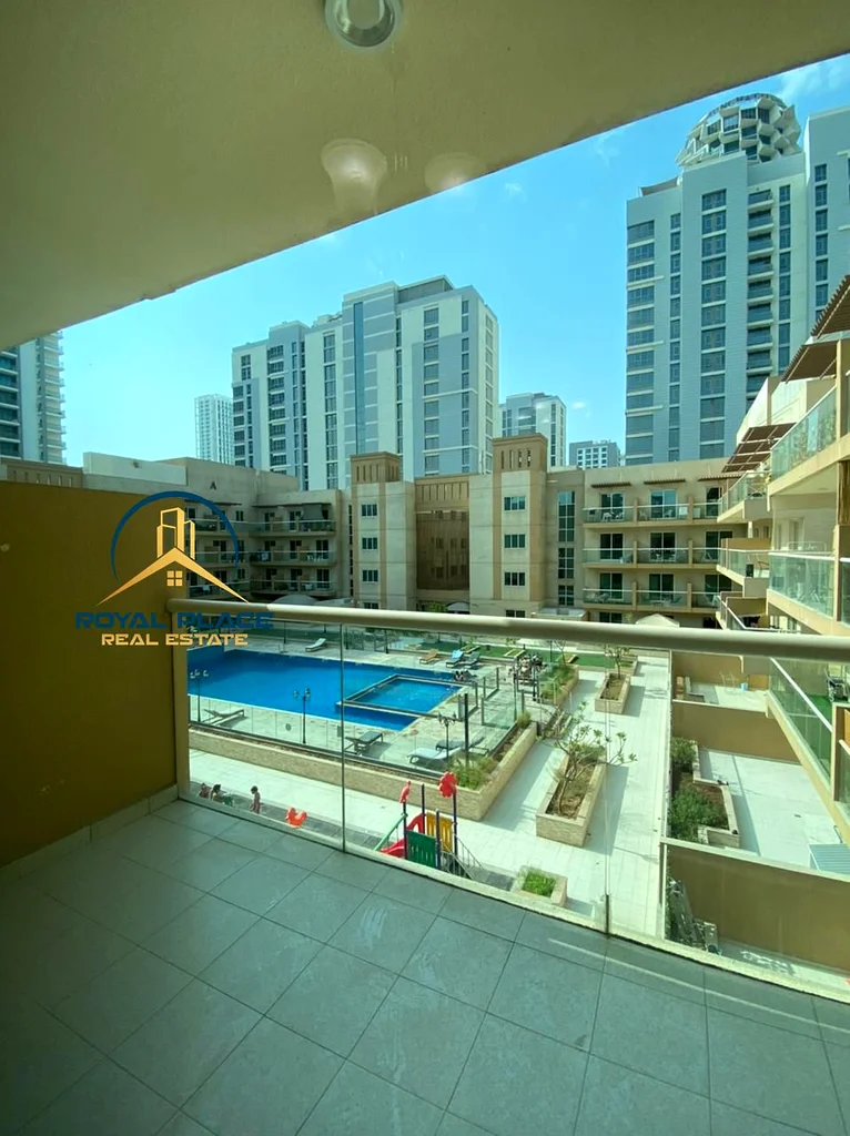 Spacious Studio | Pool & Gym | Roxana D, JVC64207208889218112