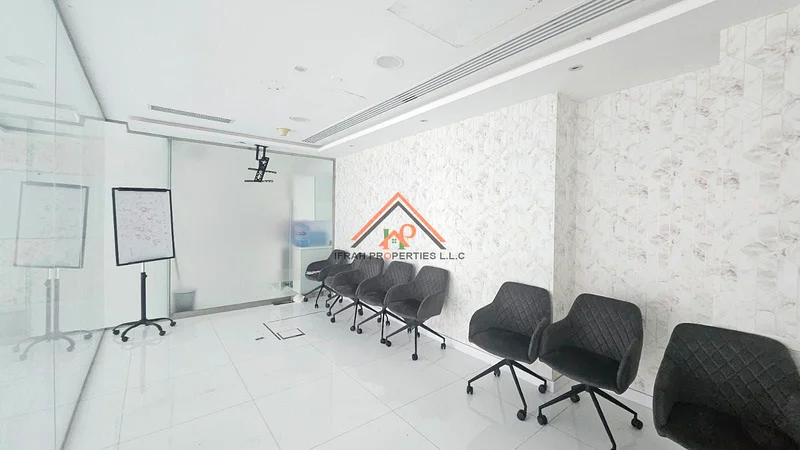 أقسام زجاجية | منظر القناة | شاغر64070636516355110