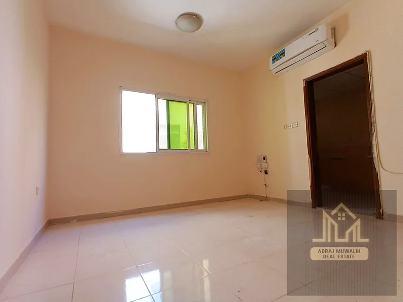 Ready to move /neat and clean studio/ just 17k muwaileh Sharjah64050032897922114