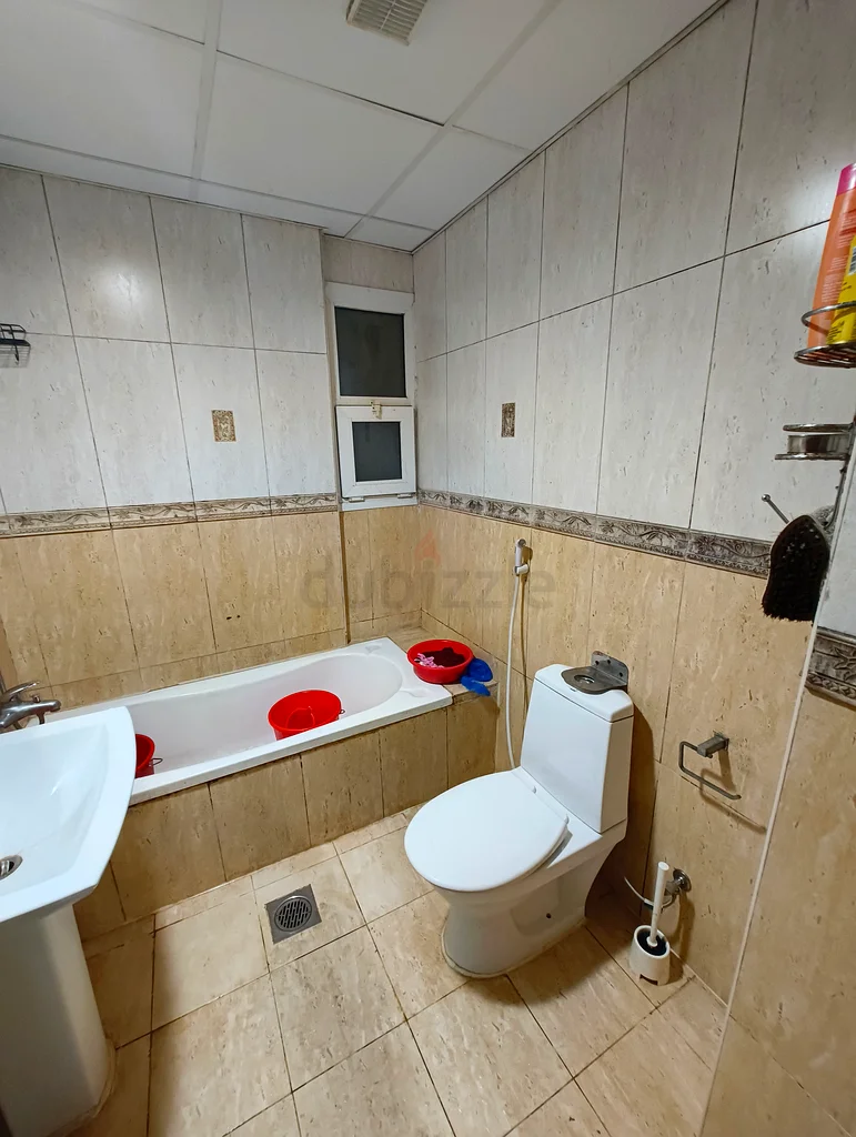 Family sharing only for Nov month- couples and single working womens mainly looking for indians64053844465025113