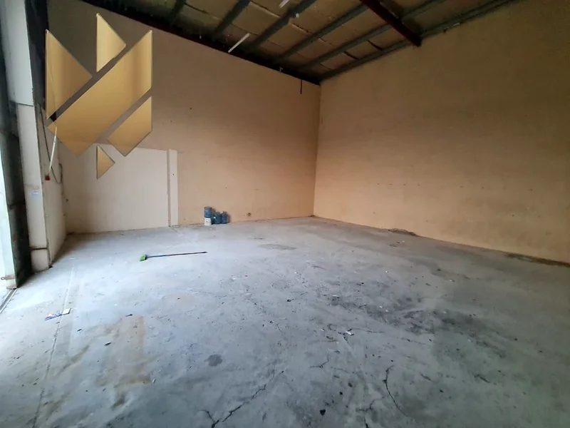 📢 For Annual Rent – 1000 sq.ft Warehouse in Industrial Area 17, Sharjah 🏭✨64059432772610111