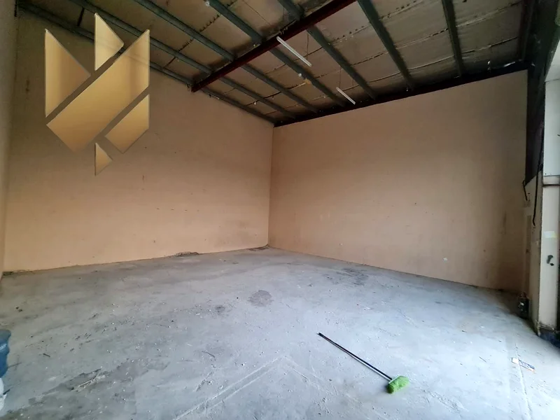 📢 For Annual Rent – 1000 sq.ft Warehouse in Industrial Area 17, Sharjah 🏭✨64059432772610113