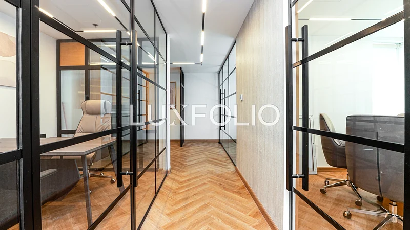 Grade A Lux Fitted | Lake View | Vacant64071015581057111