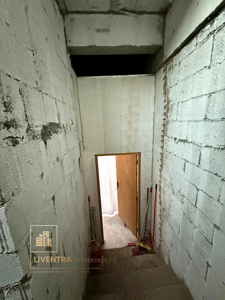 MULTIPURPOSE SHOP | STORAGE USED | ON MAIN ROAD64062481536515111