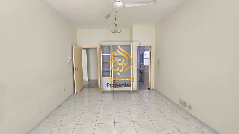 Front of Metro • Big 1bhk + Store Room available for rent • Book Now!64219075672834112