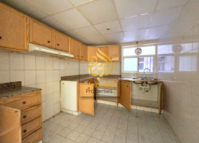 Front of Metro • Big 1bhk + Store Room available for rent • Book Now!64219075672834114