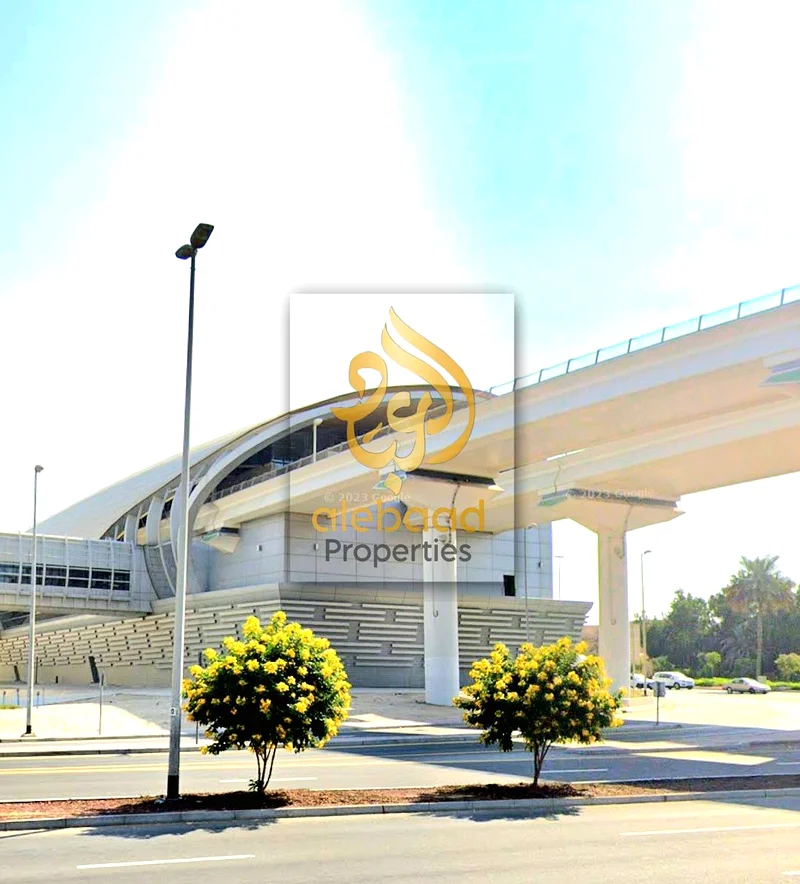 Front of Metro • Big 1bhk + Store Room available for rent • Book Now!64219075672834110