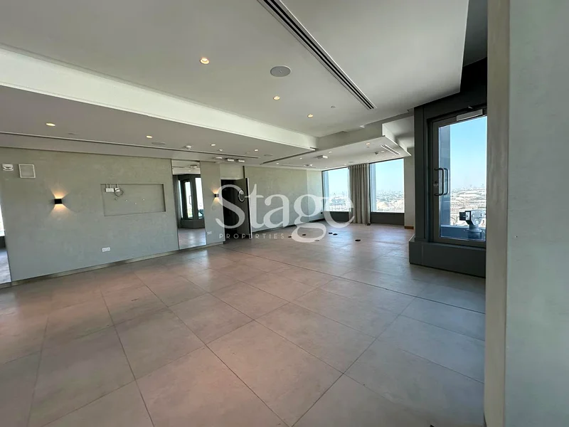 Available mid November | Nice View | Prime64051467453185110