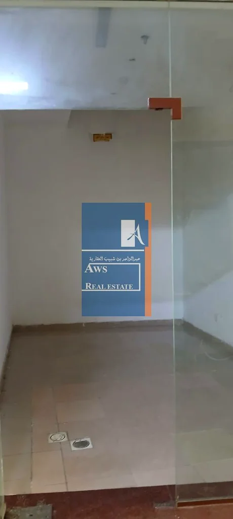 محل بأسعار معقولة في موقع تجاري ممتاز - خلف حديقة النعيف64066029877249110