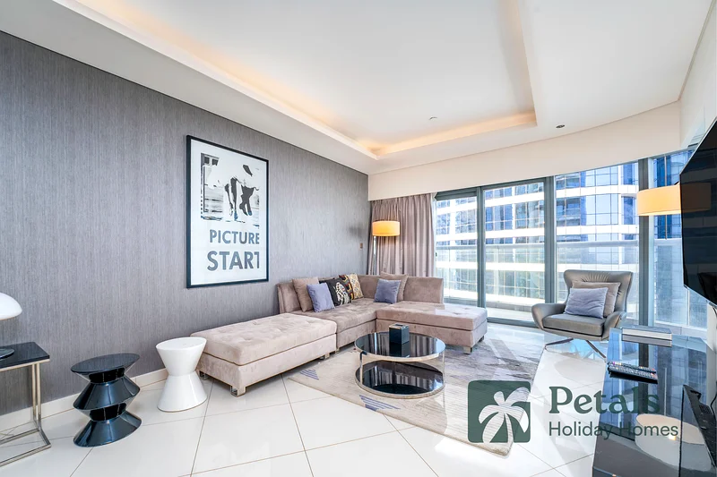 Live Your Hollywood Dream: Short-Term Escapes at DAMAC Towers by Paramount! 🎬✨64050802914562110