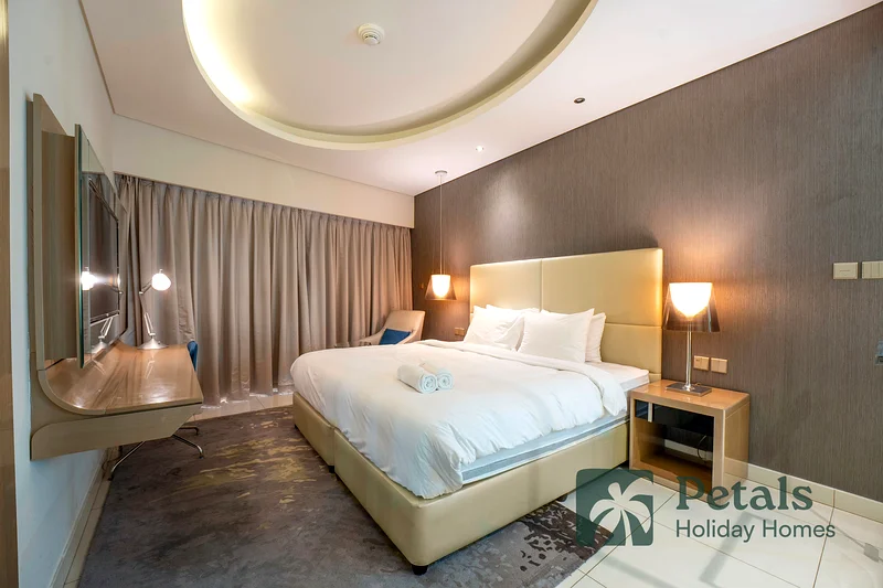 Live Your Hollywood Dream: Short-Term Escapes at DAMAC Towers by Paramount! 🎬✨64050802914562113