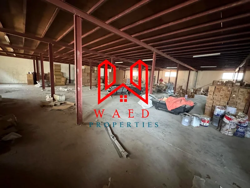 Spacious High-Capacity Warehouse| Prime Location |64063472246787113