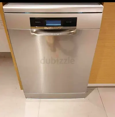 Bosch Series 8 Dishwasher Three Rack Mint USe