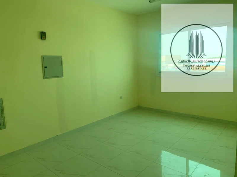 مكاتب تجارية حديثة للإيجار – الجرف الصناعية – عجمان64074226503810112