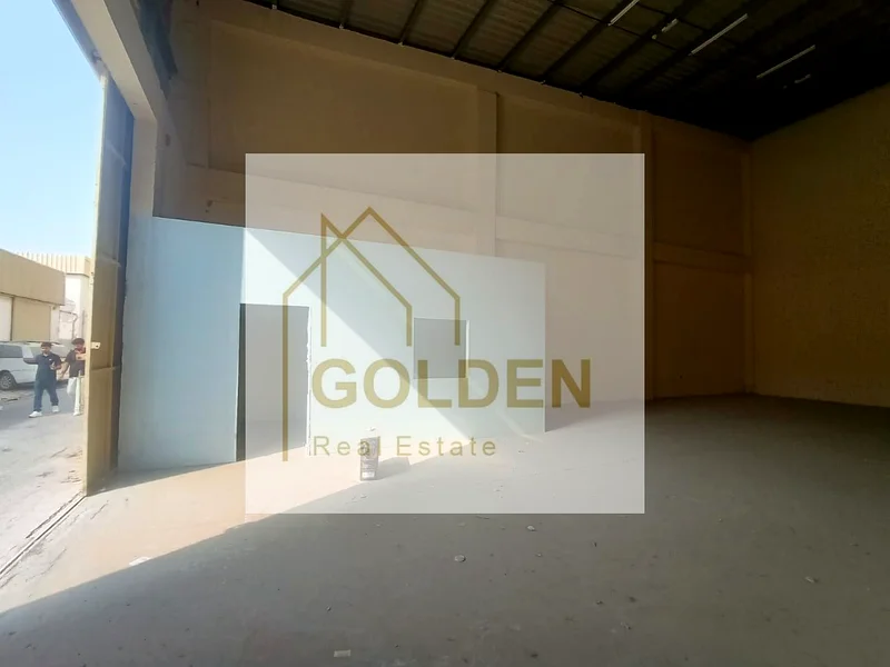 Al Jurf Industrial Area 1 | 2000 sq.ft. | 3 Phase Electricity (15 kW) | Annual Rent: AED 110,00064074343798657112