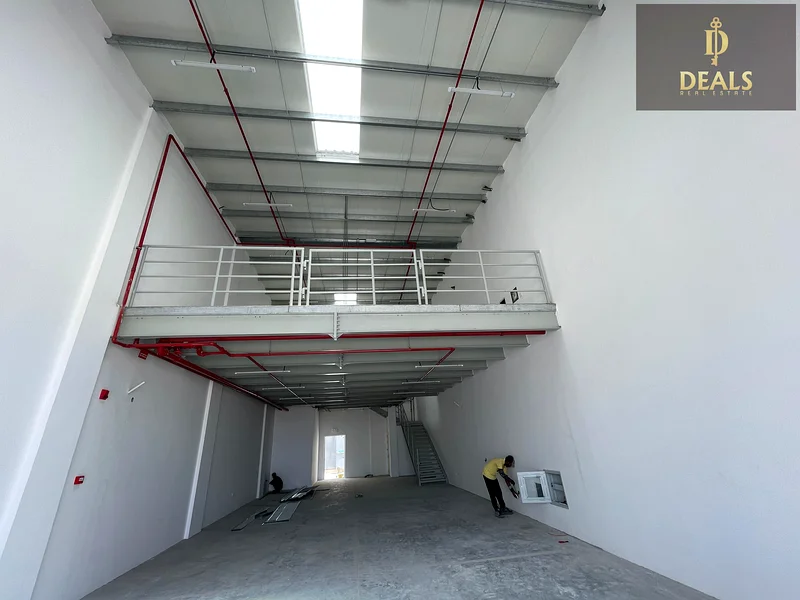 Spacious 3,000 sq.ft Warehouse for Rent/Prime Location64073784502785114