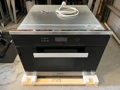 Miele DG6401 steam oven black series excellent condition