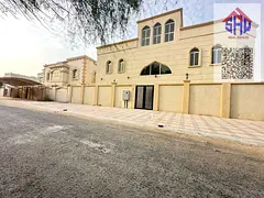 Corner and big villa for sale with 12 rooms