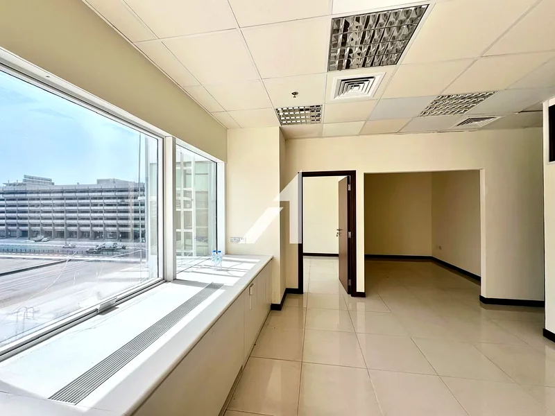 Close to Metro Station | Fitted and Ready Office64072670693379111