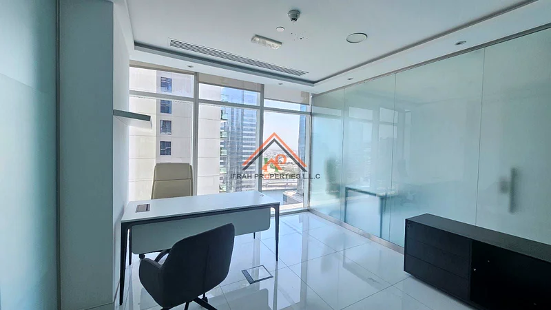 Canal View | 4 Glass Partitions | Vacant64070076016130114