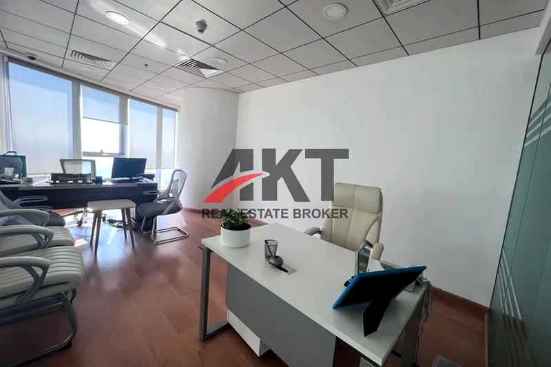 FULLY FITTED W/ PARTITION / CANAL VIEW / HIGH FLOOR64069420570113114