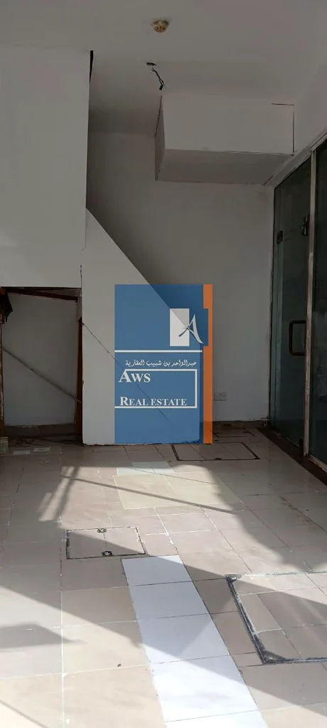 متجر في موقع تجاري متميز في ديرة، بالقرب من حديقة النفق64066029869314110