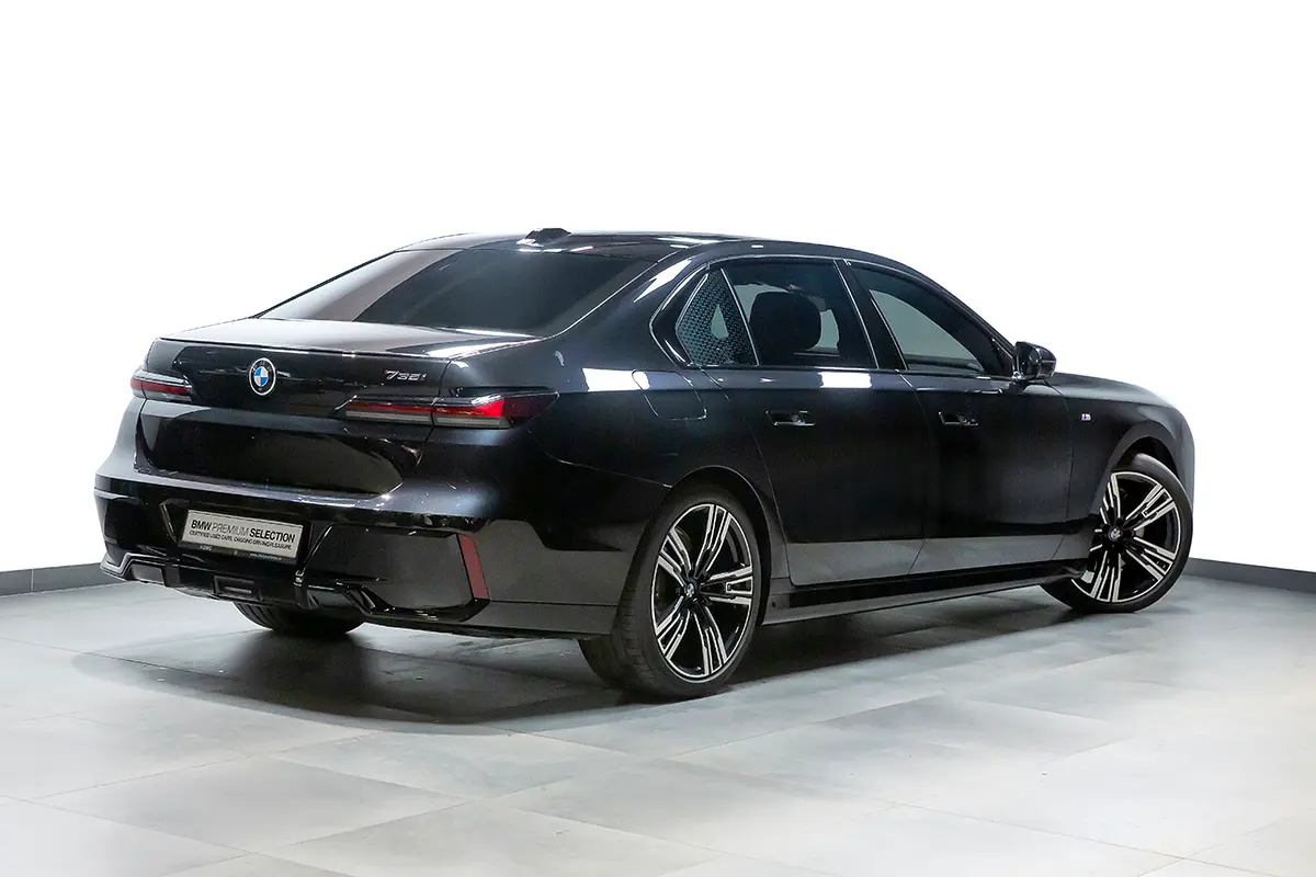 BMW 7-Series 2025