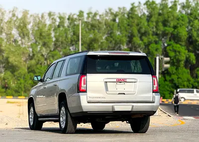 GMC Yukon XL SLE, миниатюра 4