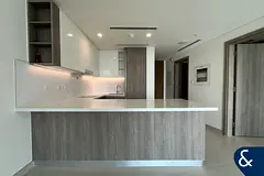 Vacant | Marina View | Newly Handed Over
