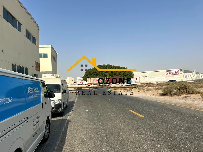 Huge warehouse 🔥for storage 🔥25kv power64059542156930113