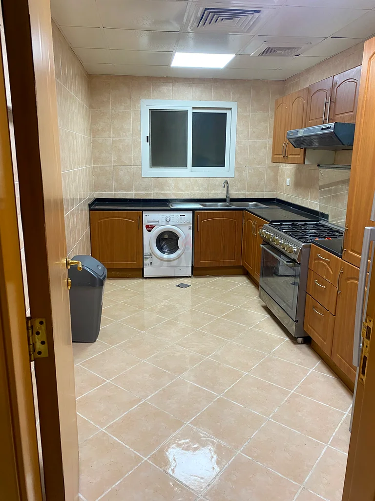 Nice and clean Partition for MAN ONLY64053744786305113
