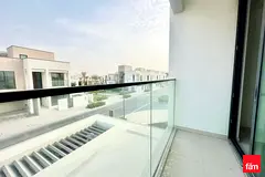 Standalone 3BR Pool &amp; Roof Terrace Souk View