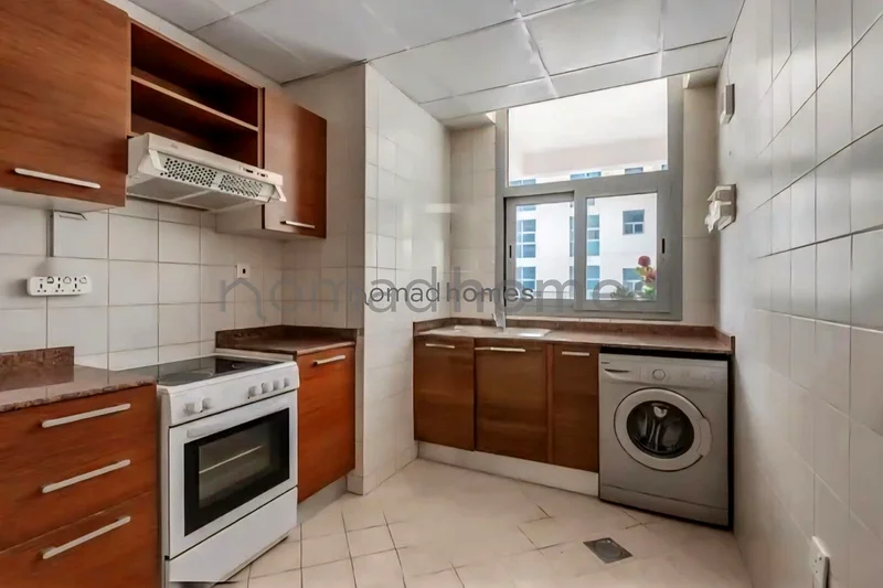 SPACIOUS LAYOUT | BALCONY | UNFURNISHED64163431921411114
