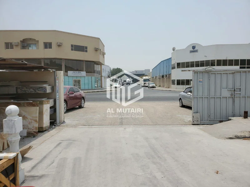 🏭 عقار صناعي للإيجار – المنطقة الصناعية 17 بالشارقة64059542220801110