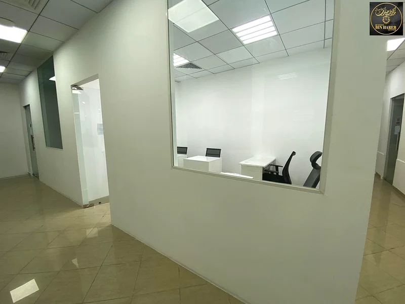 We provide shared or separate offices with spaces to suit all business and professional activities.64073008078722114