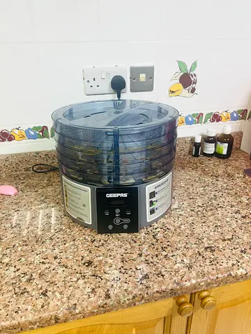Dehydrate Your Way to Healthy Snacking with this Geepas Food Dehydrator